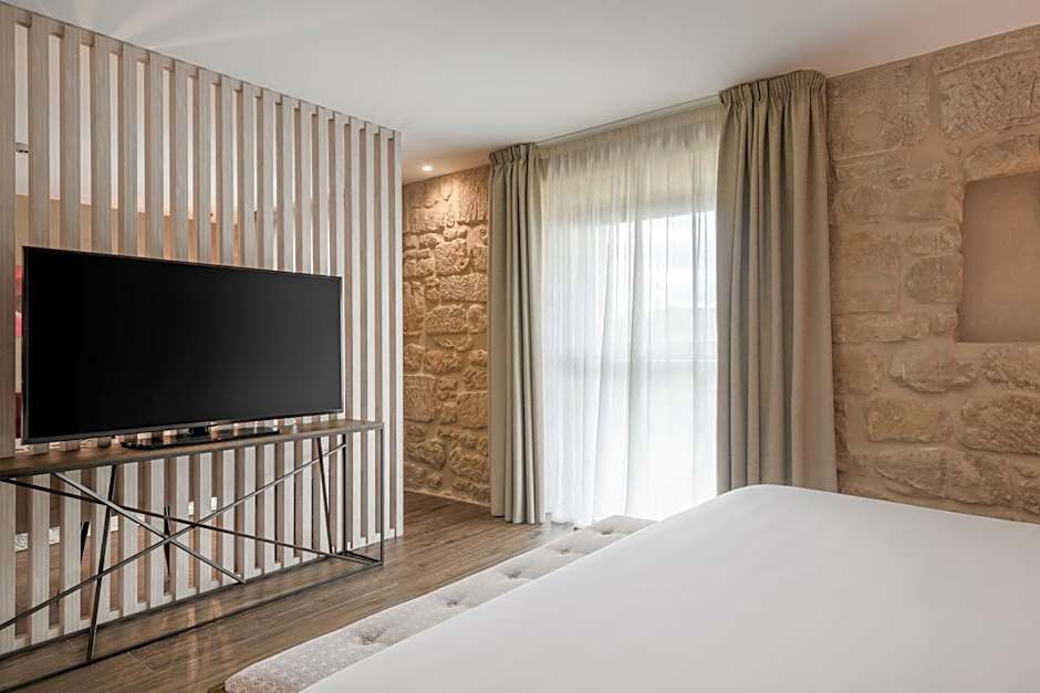 Palacio Tondon, La Rioja Brinas