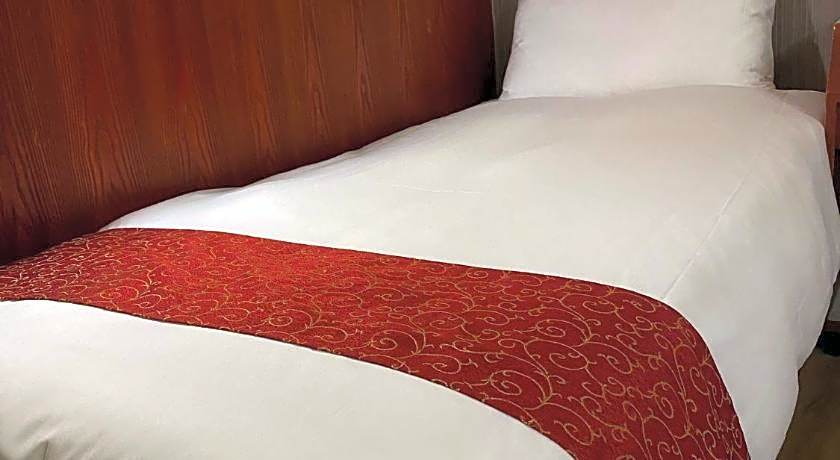 Gene Long Haiy Att Hotel