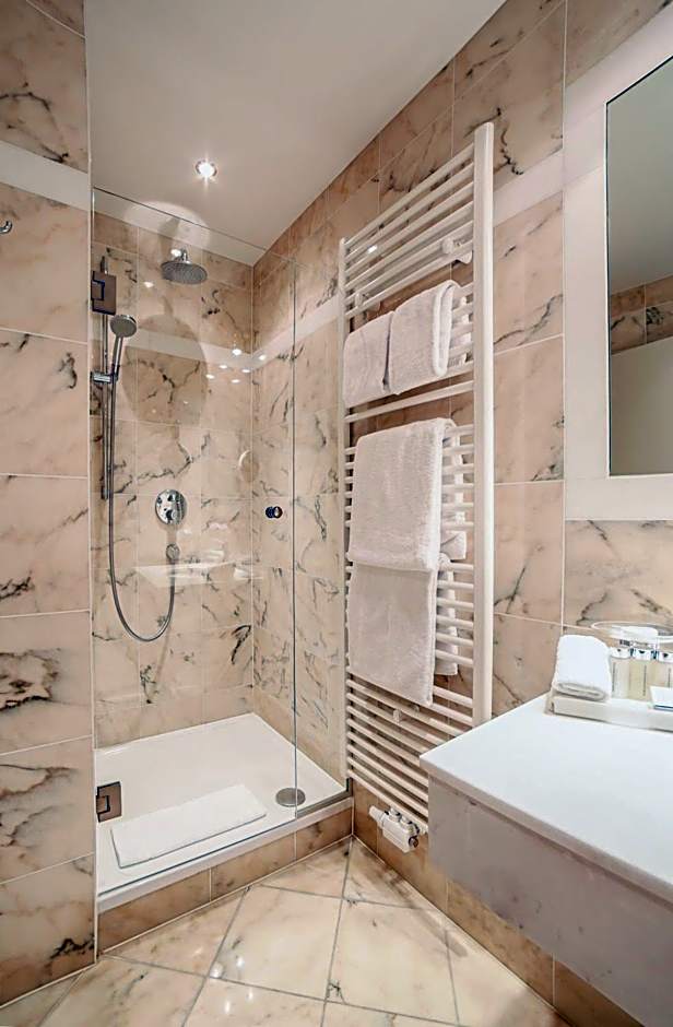 Schlossberghotel - Das Kunsthotel