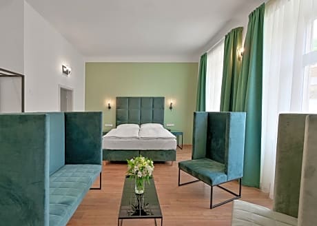 Comfort Double Room with Street View