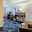 Fairfield Inn & Suites by Marriott Dayton Troy