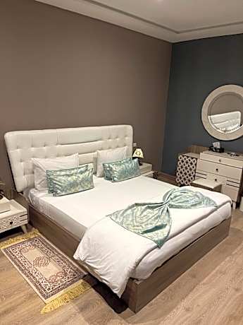 King Suite with Balcony