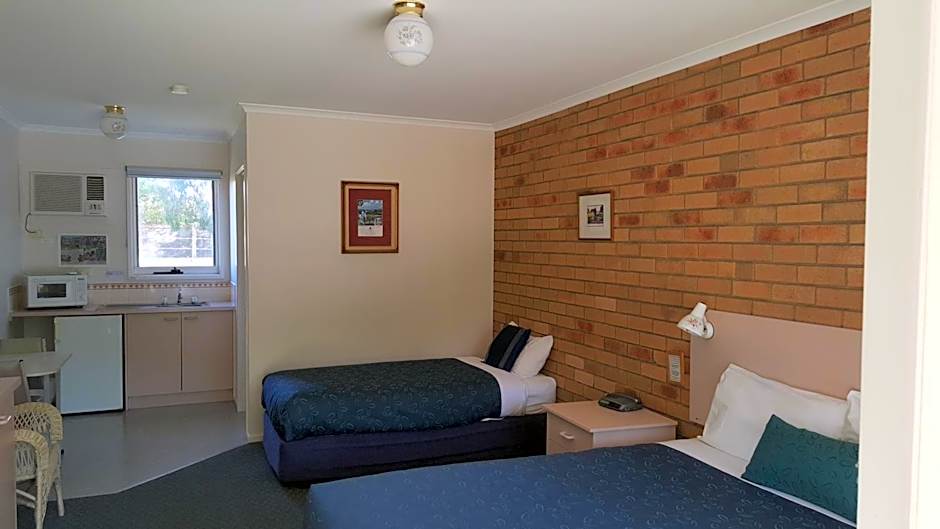 Balnarring Village Motor Inn