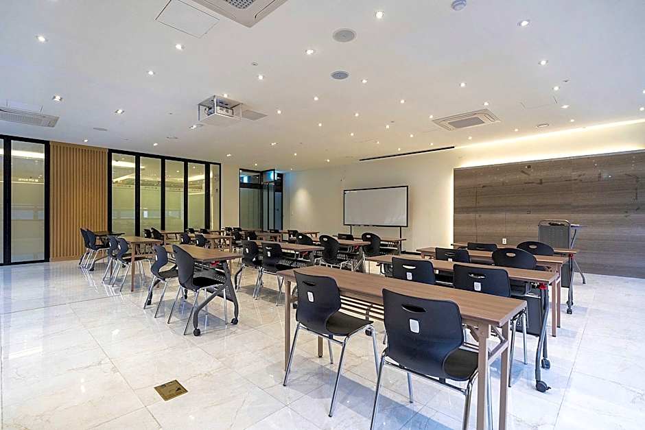 Wonju City Hotel HYEOKSIN