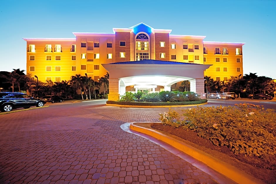 Hodelpa Garden Court