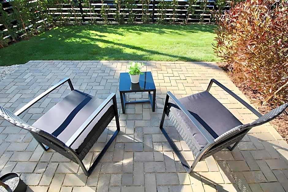 Los Angeles 3BR Villa Suites with Free Parking