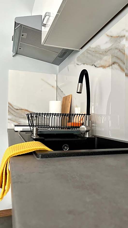 Aparthotel w Dolinie Stawów Zator by Housine