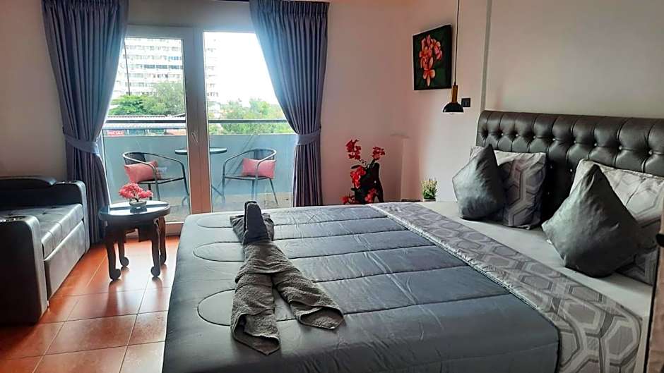 Happy Beach Jomtien Guesthouse