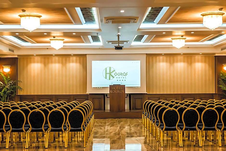 Kouros Hotel