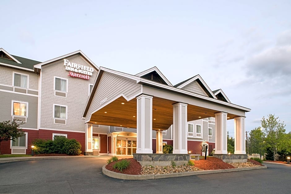 Fairfield Inn and Suites White River Junction