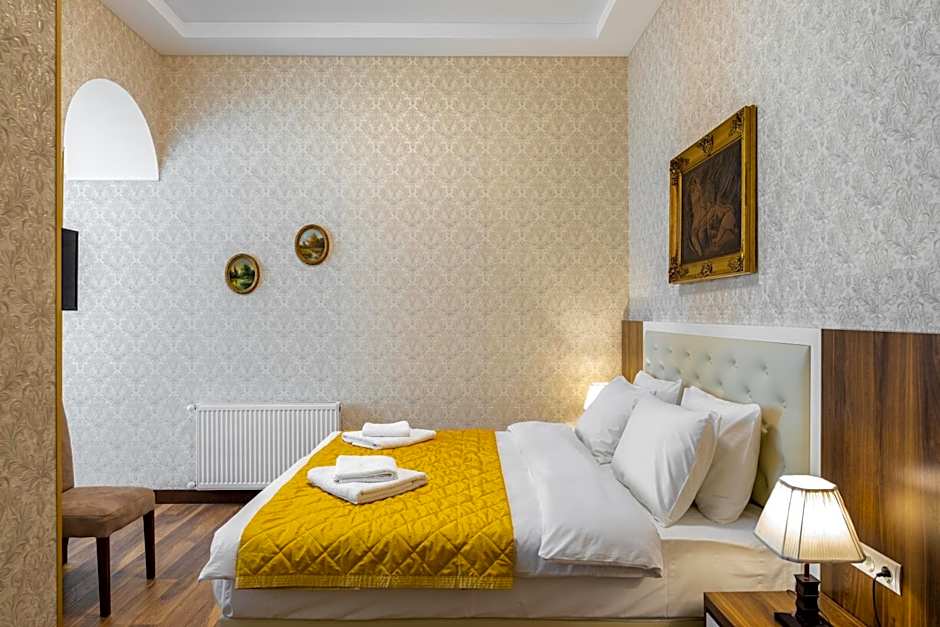 Ornament Hotel