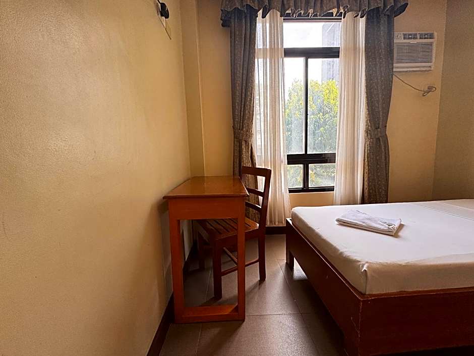[ACTIVE] Fuente Oro Business Suites