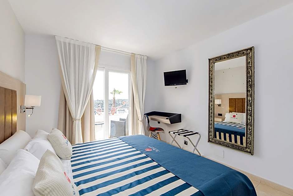 Sa Barrera - Adults Only