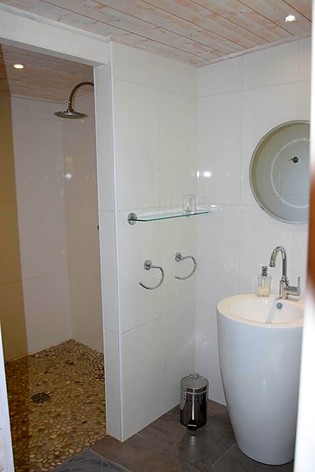 Timazen Lodges Agen Sud