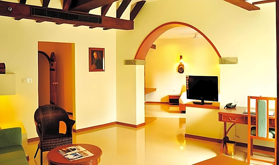 Amrutha Castle Hotel