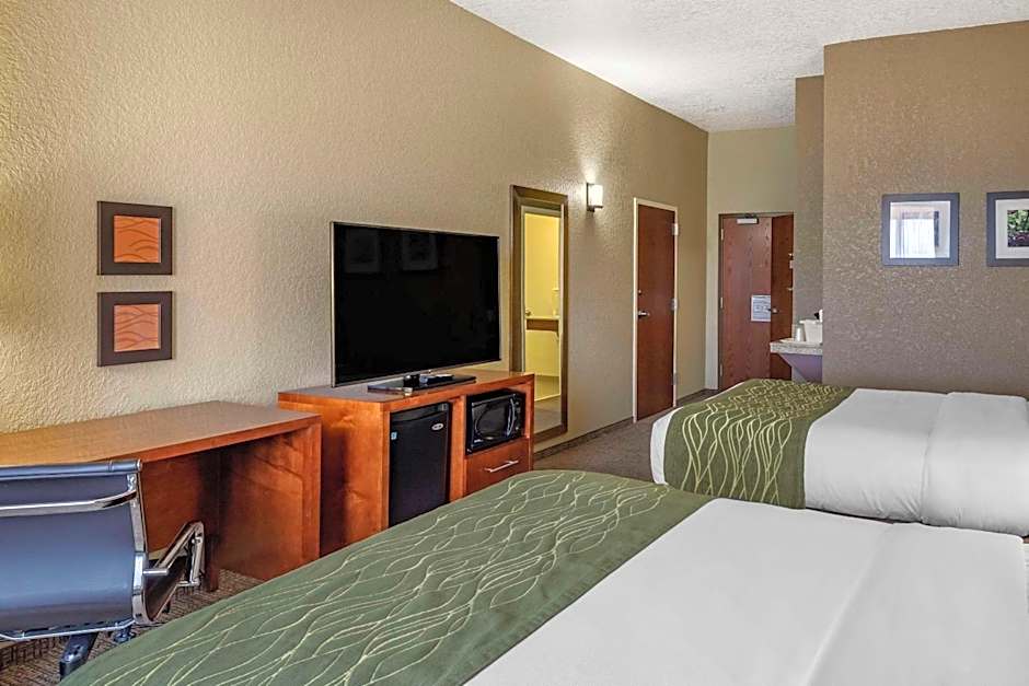 Comfort Inn & Suites