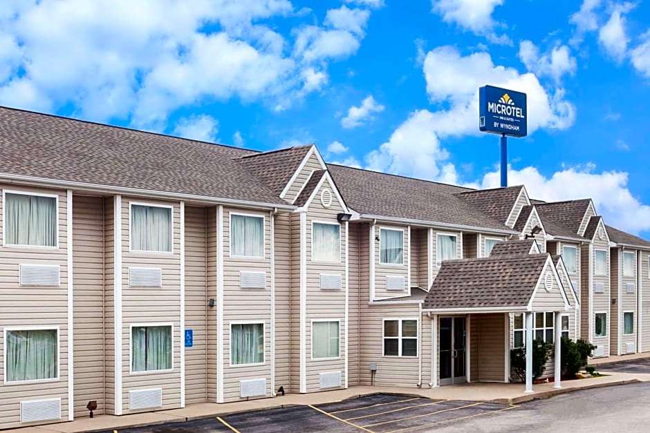 Microtel Inn & Suites by Wyndham Ardmore