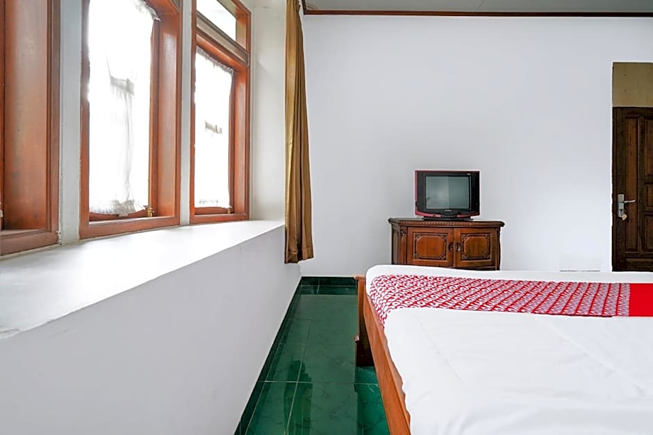 OYO 93248 Villa Syariah Astuti Lestari