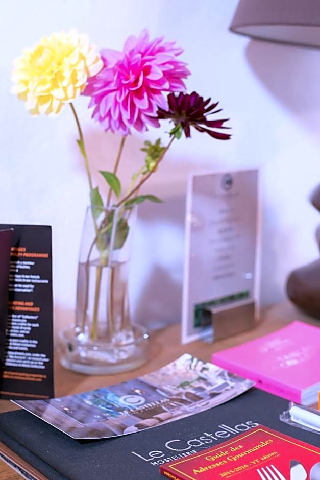 Le Castellas Hotel & SPA - TERITORIA