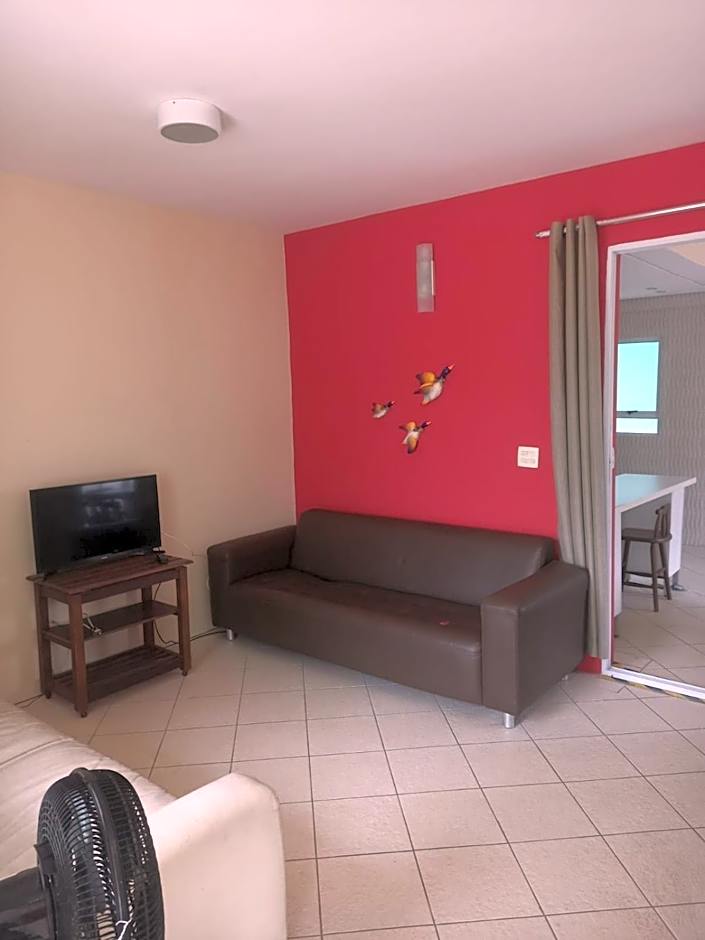 SOBRADO-BERTIOGA-Uso exclusivo para grupos de até 12 pessoas em 1 até 4 suítes