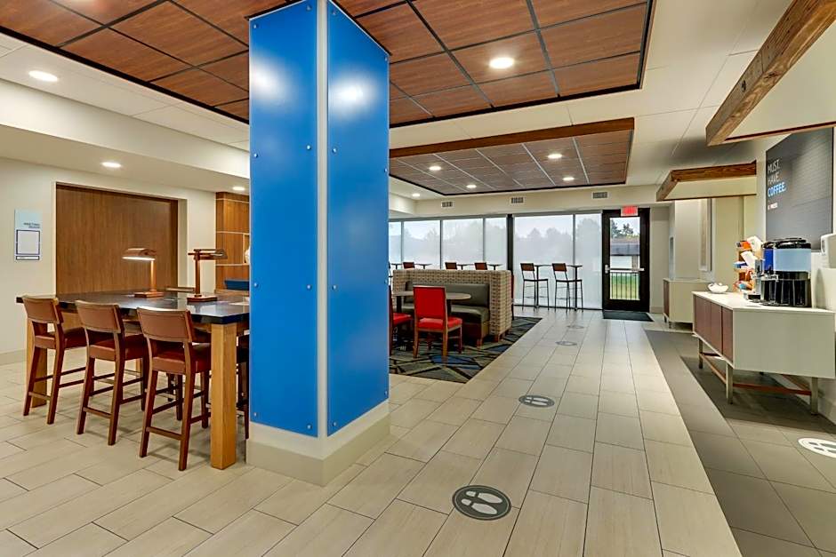 Holiday Inn Express & Suites Troy By IHG