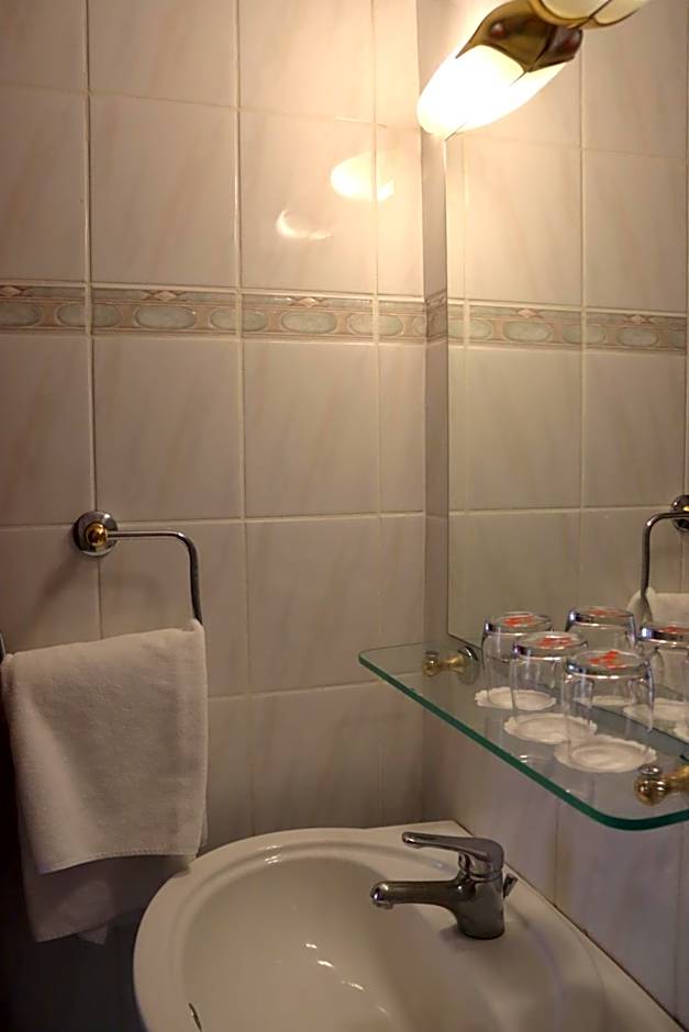 MC Hotel