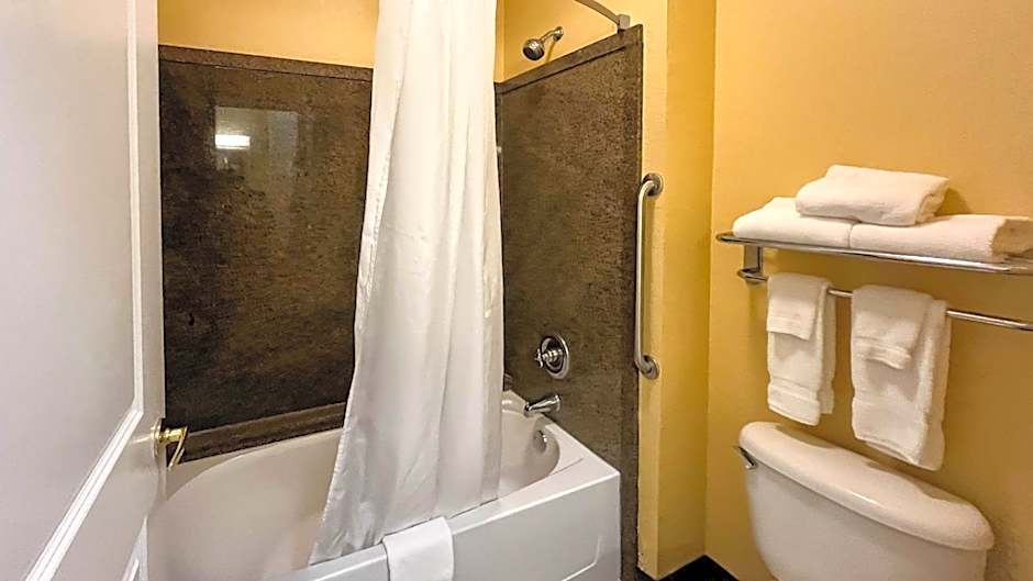 Studio 6 Slidell LA North Shore