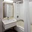 Days Inn & Suites by Wyndham Northwest Indianapolis