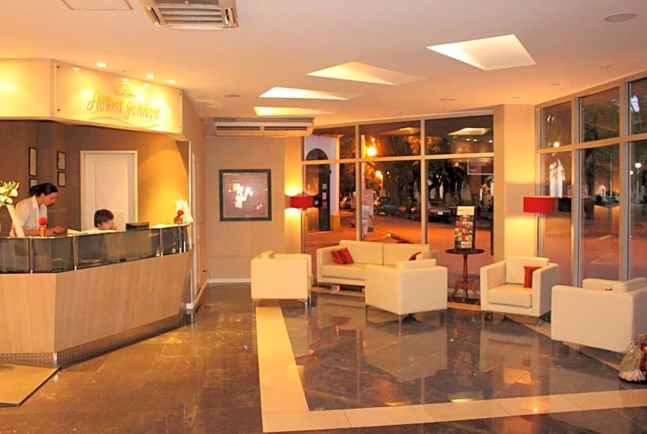 Howard Johnson by Wyndham San Pedro