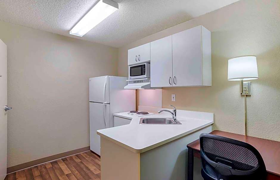 Extended Stay America Select Suites - Washington, D.C. - Germantown - Town Center