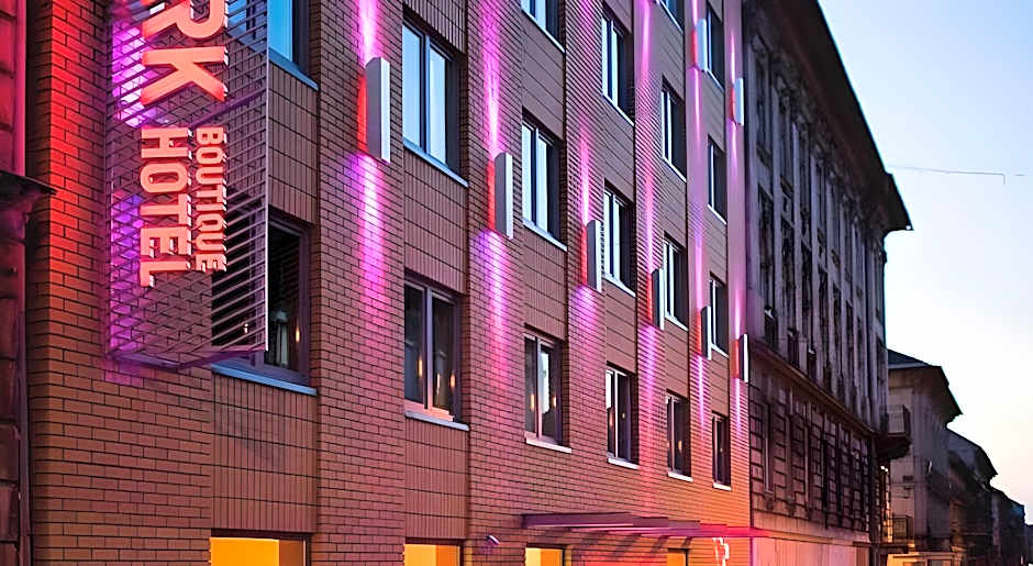 Royal Park Boutique Hotel