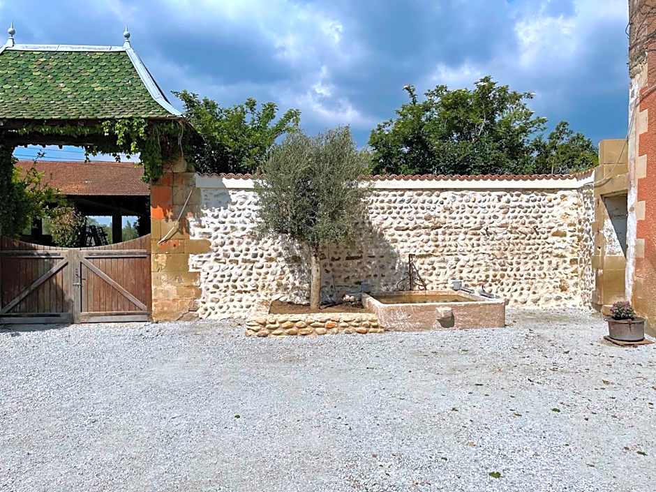 Chateau de Vaugelas - Charmant domaine près de Valence