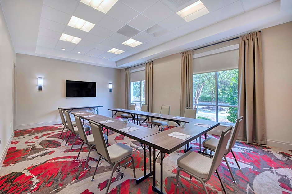 DoubleTree By Hilton Raleigh Cary