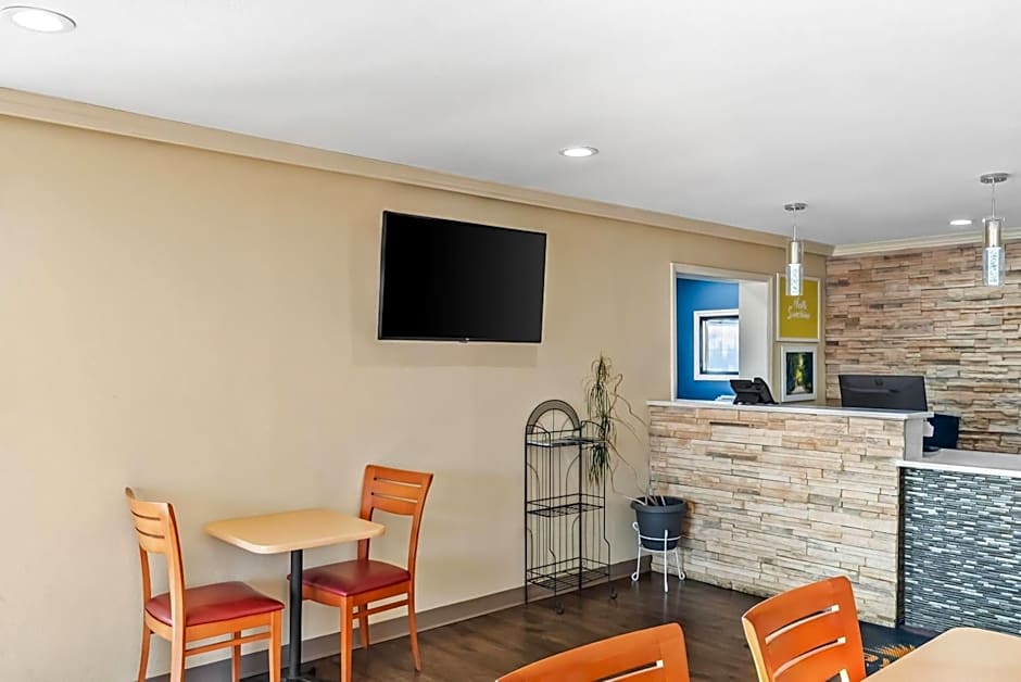 Days Inn by Wyndham Aiken - Interstate Hwy 20