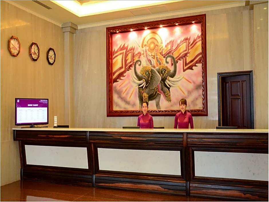 Hai Ba Trung Hotel and Spa