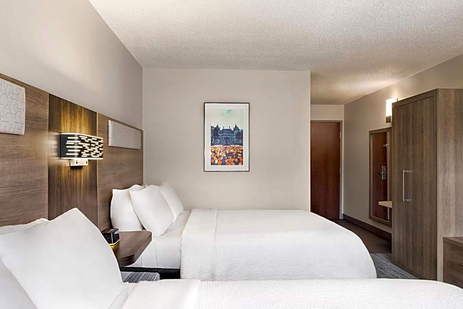 Holiday Inn Express & Suites East Greenbush(Albany-Skyline) By IHG