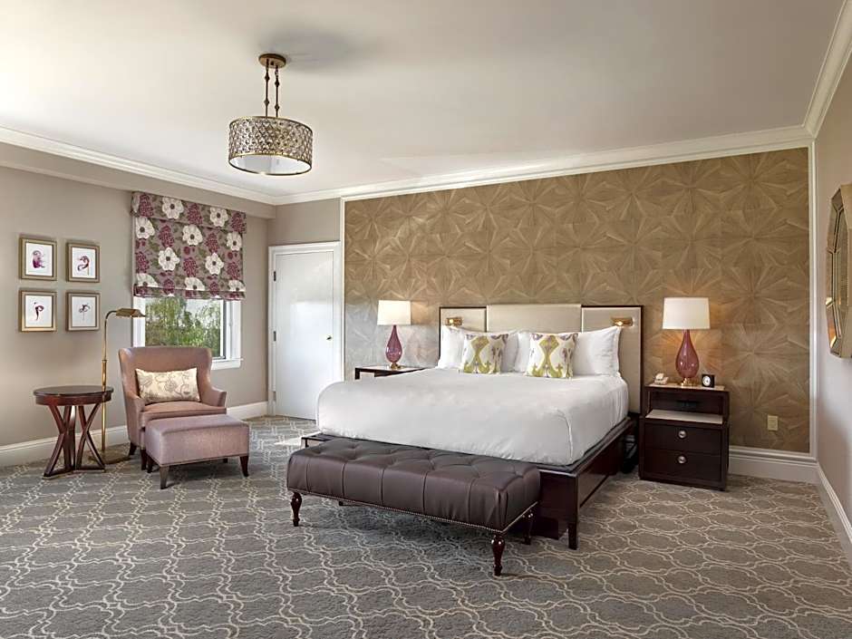 Claremont Resort & Club