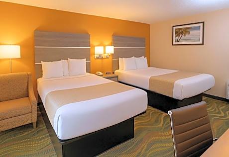 Queen Room with Two Queen Beds - Non-Smoking