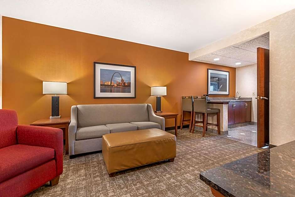 Drury Inn & Suites St. Louis near Forest Park
