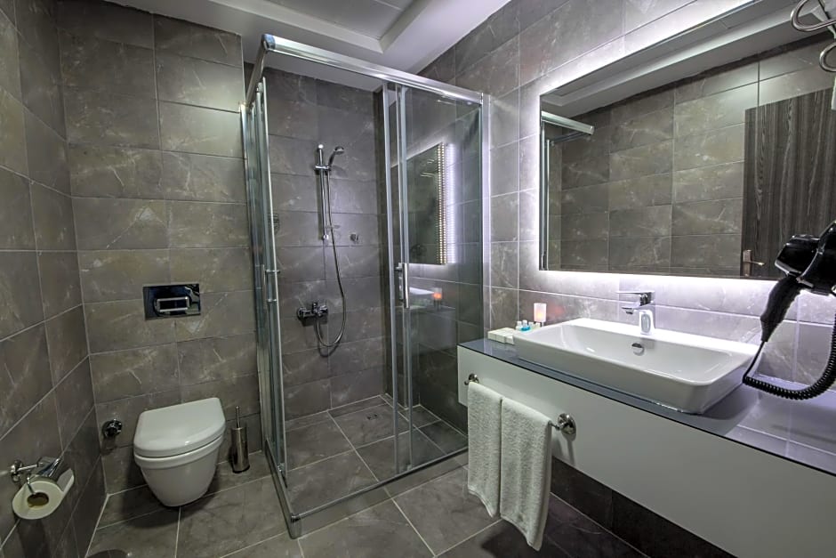 Cavit Duvan Prestige Hotel