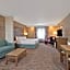 Holiday Inn Express & Suites Harrisburg S - New Cumberland By IHG