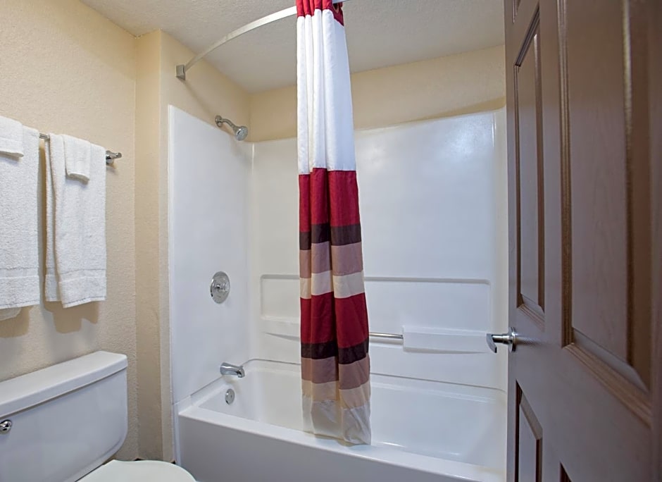 Red Roof Inn Corpus Christi South