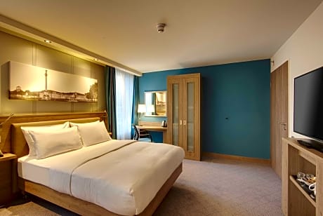 Queen Accessible Room 22Sqm