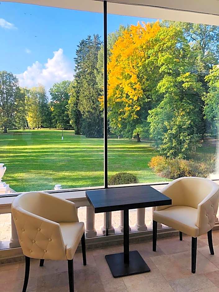 Zámek Wichterle - Hotel a pivní lázně