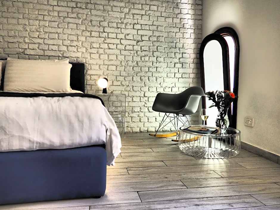 Adelphi Boutique Hotel