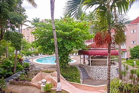 FISHERMANS POINT RESORT