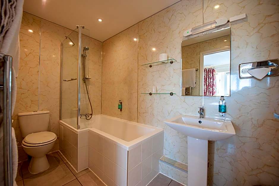 Oakside Lodge Guest House