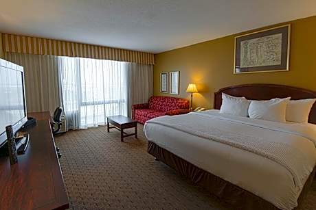 King Room with Sofa Bed - Non-Smoking