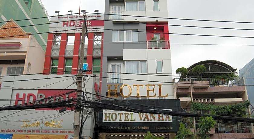 Van Ha Hotel
