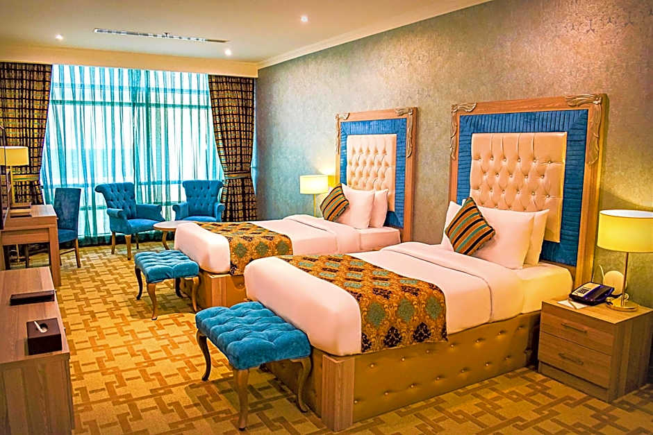 Sapphire Plaza Hotel